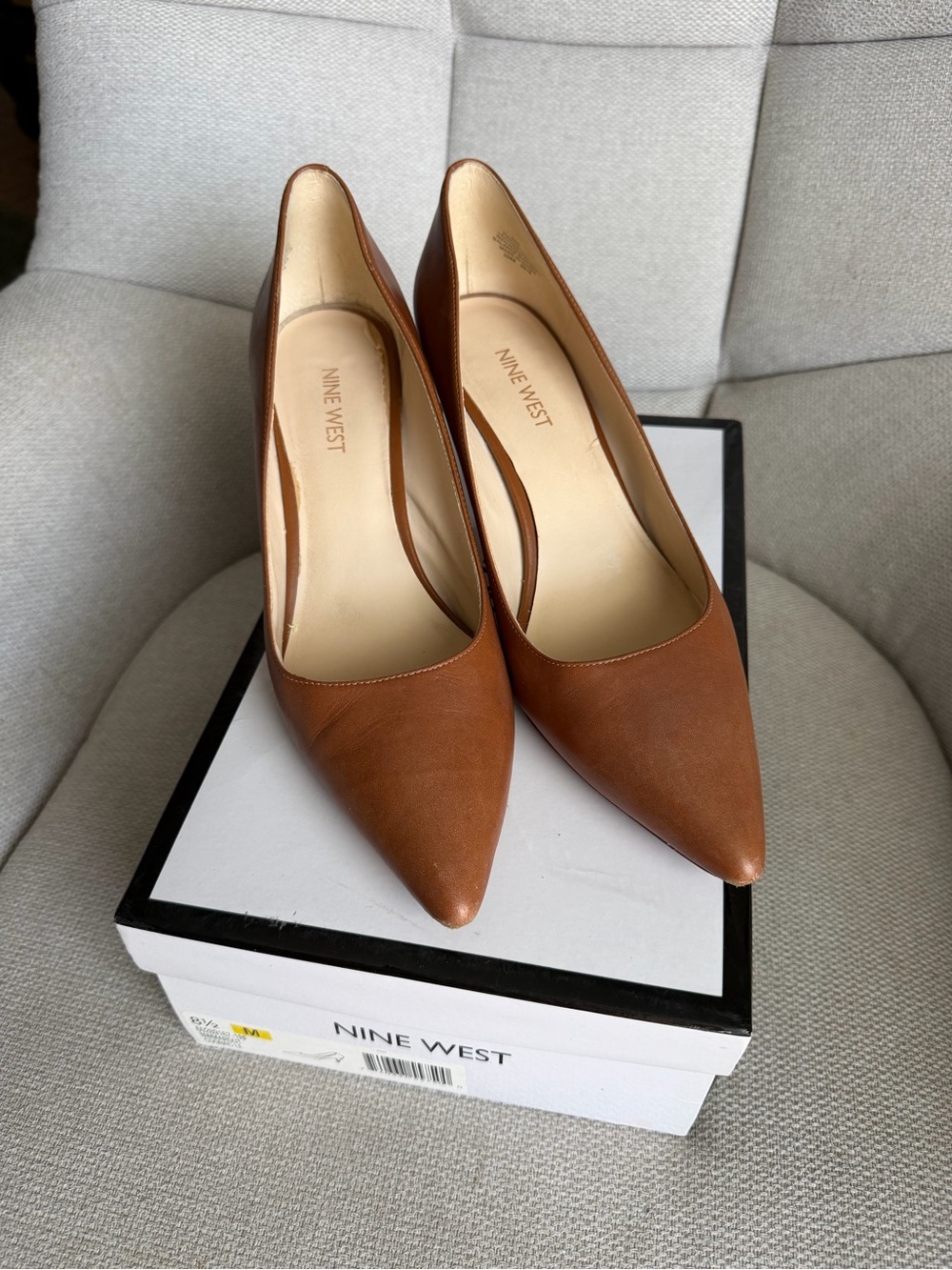 Nine West Cognac Leather Pointed-Toe Kitten Heels - Picture 4 of 4
